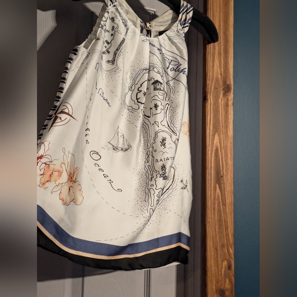 WHBM size small sleeveless blouse NWT - Picture 4 of 13